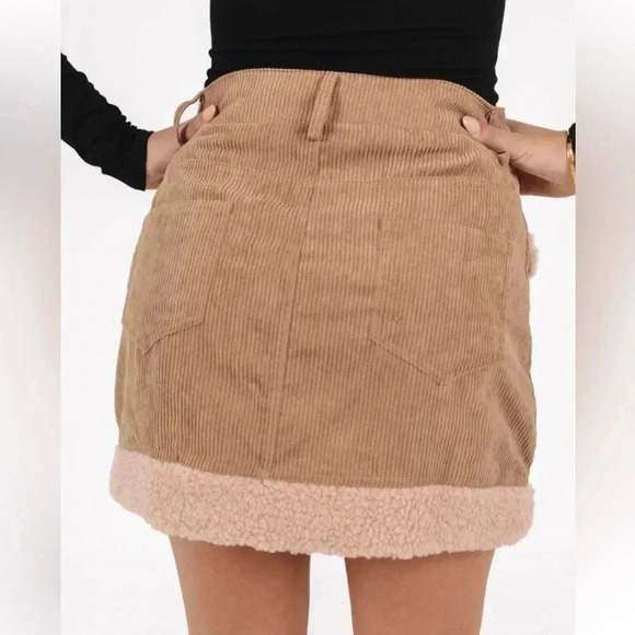 NWT Impeccable Pig Day+Moon City Streets Skirt - Tan - Size Small - Picture 4 of 10
